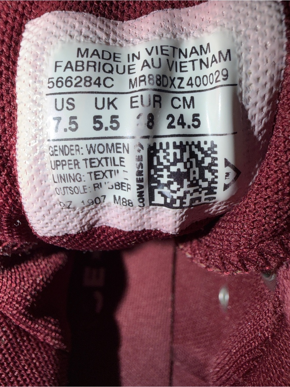Converse Chuck Taylor All Star Platform Lug Sneakers ladies sz 7.5 Burgundy. - Picture 6 of 6